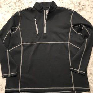 Storm Creek men’s 1/4 zip pullover. XL